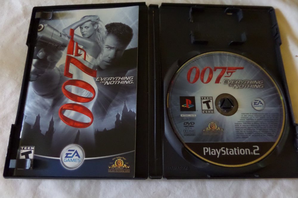 James Bond 007: Everything or Nothing (Sony PlayStation 2, 2004)