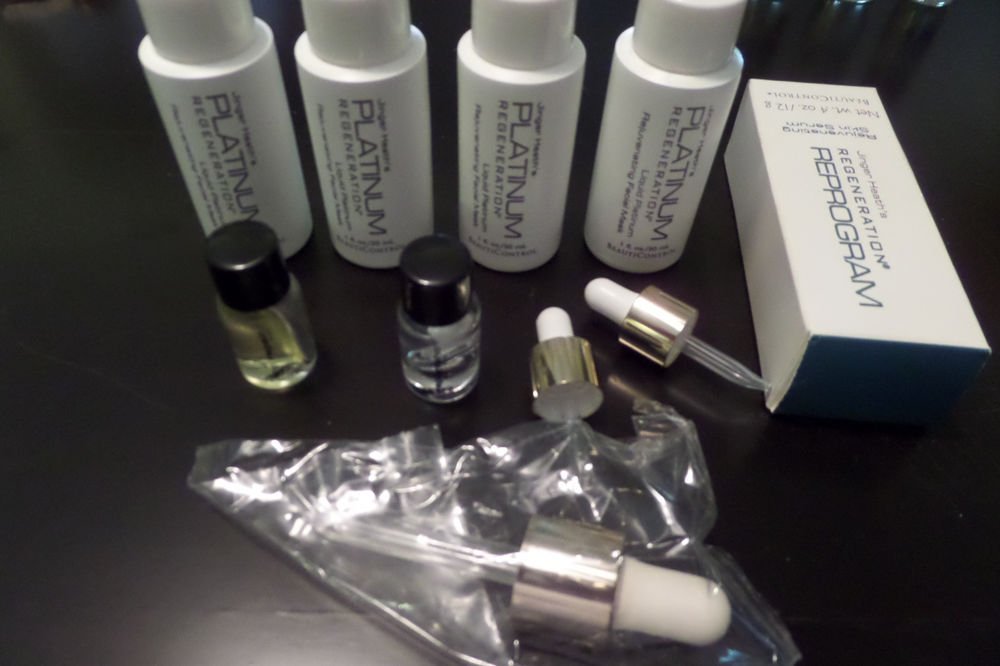 BeautiControl Regeneration Reprogram Skin Serum w/ Platinum Regeneration & oil