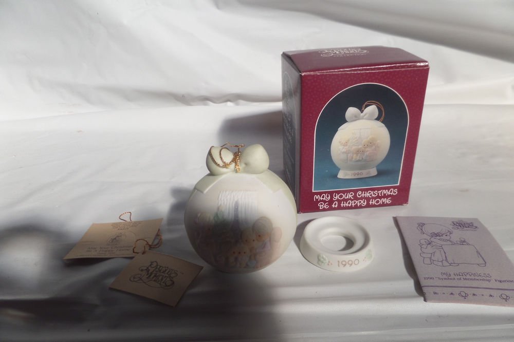 Precious Moments 1990 May Your Christmas be a Happy Home 523704