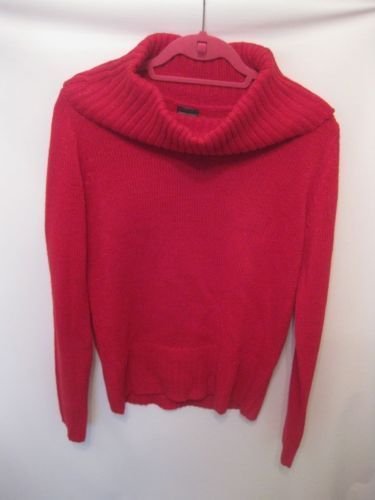 EUC Red and Shiny Thread Faded Glory Medium Sweater