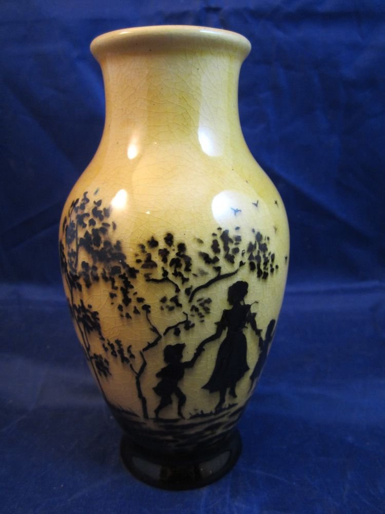 vintage Czechoslovakian yellow lusterware black silhouette vase gold lustreware