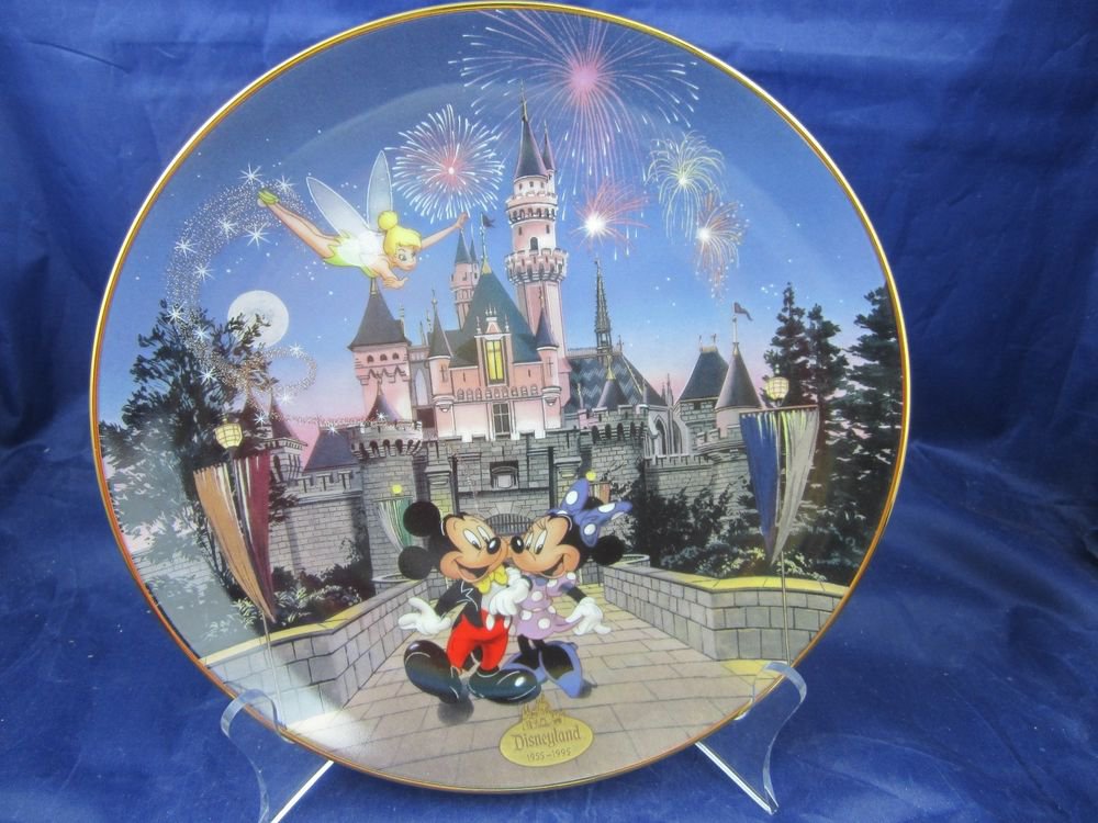 Disneyland 40th Anniversary Bradford Exchange Plate Sleeping Beauty Castle