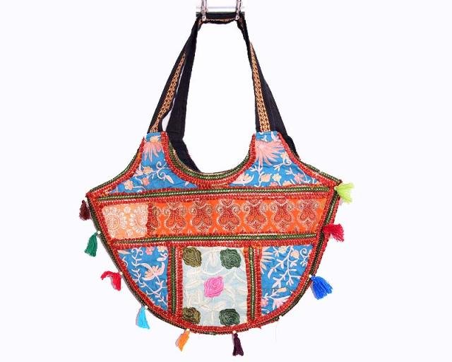 INDIAN PATCHWORK GYPSY BANJARA VINTAGE HANDMADE TRIBAL RARE BAG& PURSE ETHNIC
