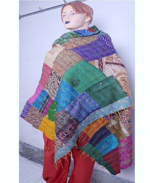 Beautiful Handmade Indian Silk Shawl / Scarf / Wraps Handmade Sari Kantha Shawl