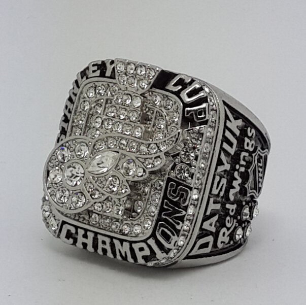 Detroit Red Wings 2008 Stanley Cup championship ring Datsyuk size 11 US Back Solid