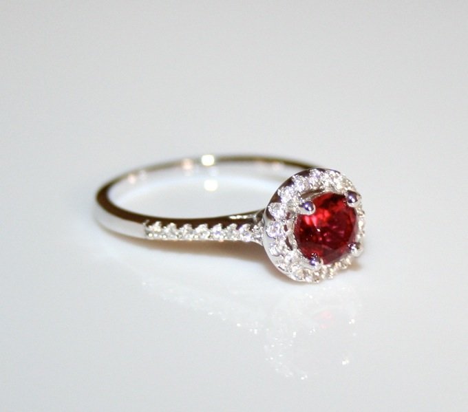 STERLING SILVER 5MM 0.50CT RUBY CZ MICRO SET SOLITAIRE RINGÂ