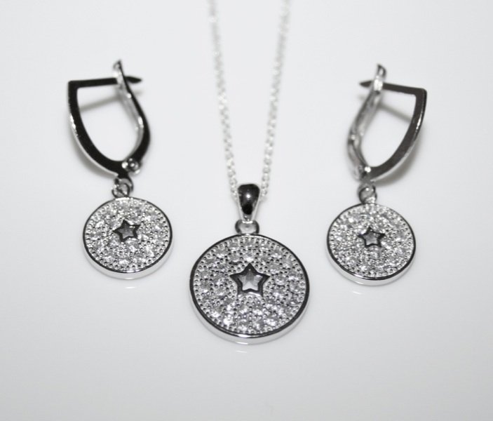 PRETTY STERLING SILVER PAVE SET CZ EARRINGS & PENDANT SETÂ