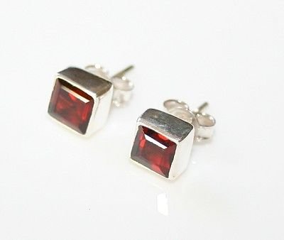 HANDCRAFTED STERLING SILVER BEZEL SET 6MM PRINCESS CUT FACETED PERIDOT EARRINGS
