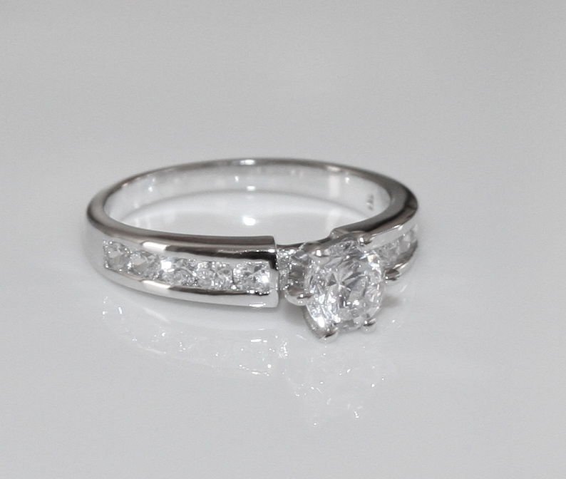 STERLING SILVER 6MM 0.75CT CZ SOLITAIRE RING SIZE R