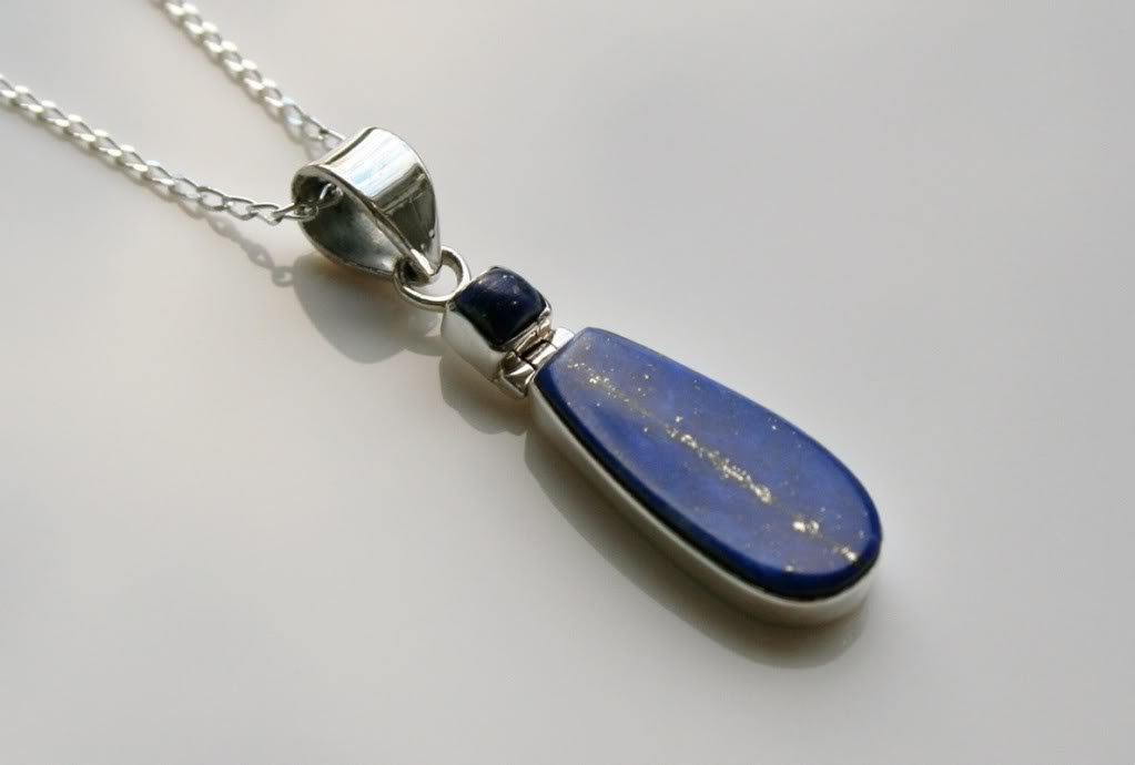 HANDCRAFTED ART DECO STYLE STERLING SILVER LAPIZ LAZULI PENDANT & CHAIN