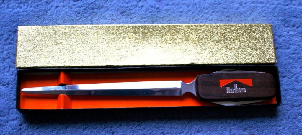 EXCLUSIVE 1970'S MARLBORO LETTER OPENER AND BOTTLE OPENER IN PRESENTATION BOX