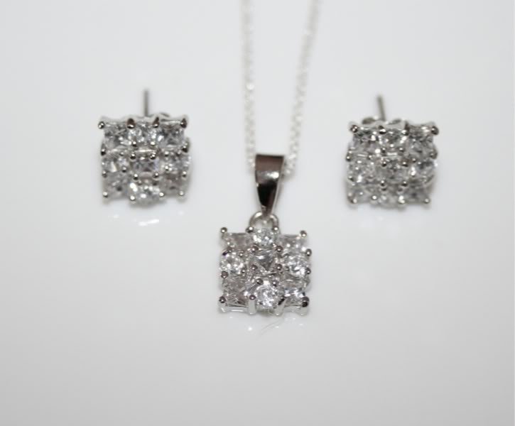 STERLING SILVER PRINCESS CUT & ROUND CUT CZ PENDANT AND EARRING SETÂ