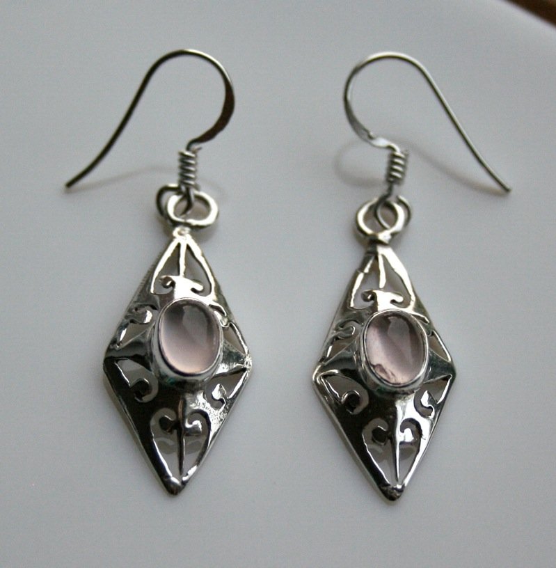 HANDCRAFTED STERLING SILVER AND ROSE QUARTZ GEMSTONE DROP EARRINGS