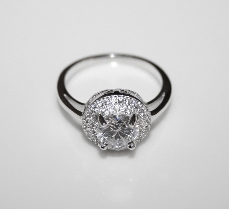 GORGEOUS STERLING SILVER 7MM 1.25CT CZ PAVE SOLITAIRE RING