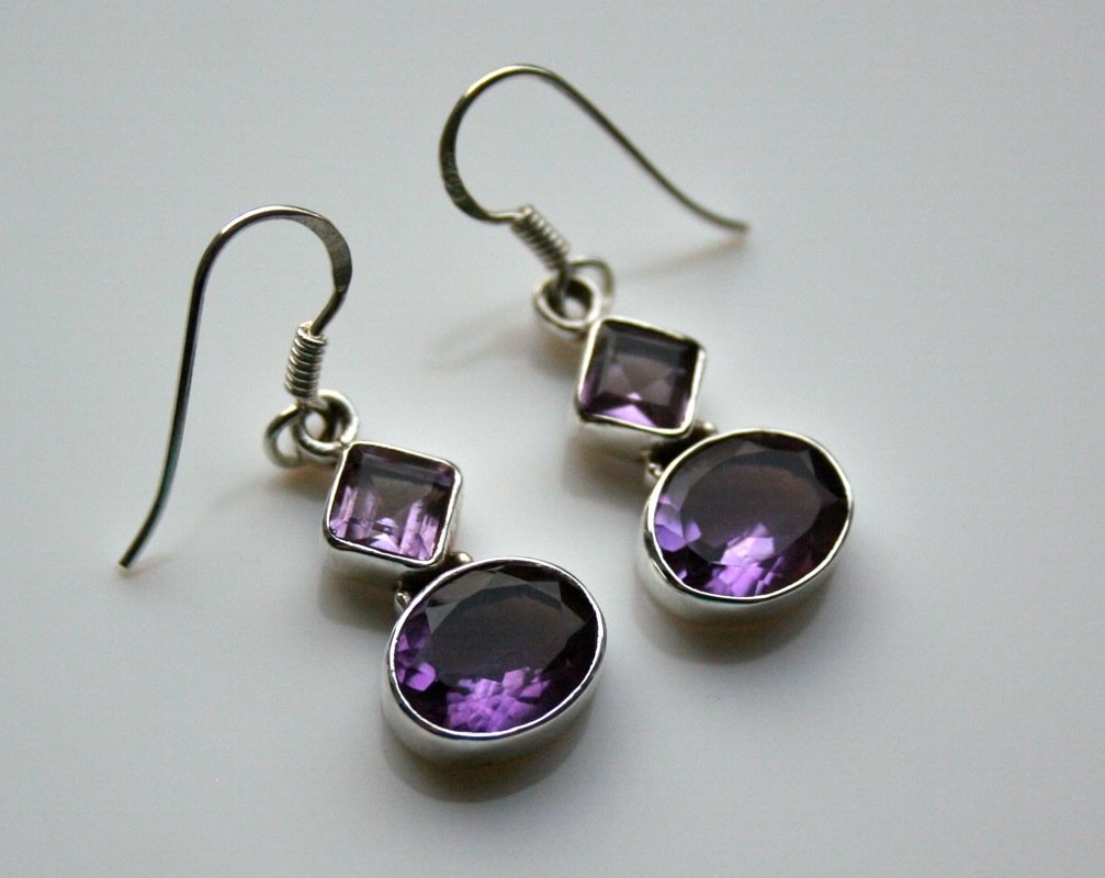 HANDCRAFTED STERLING SILVER FACETED AMETHYST GEMSTONE DROP EARRINGS