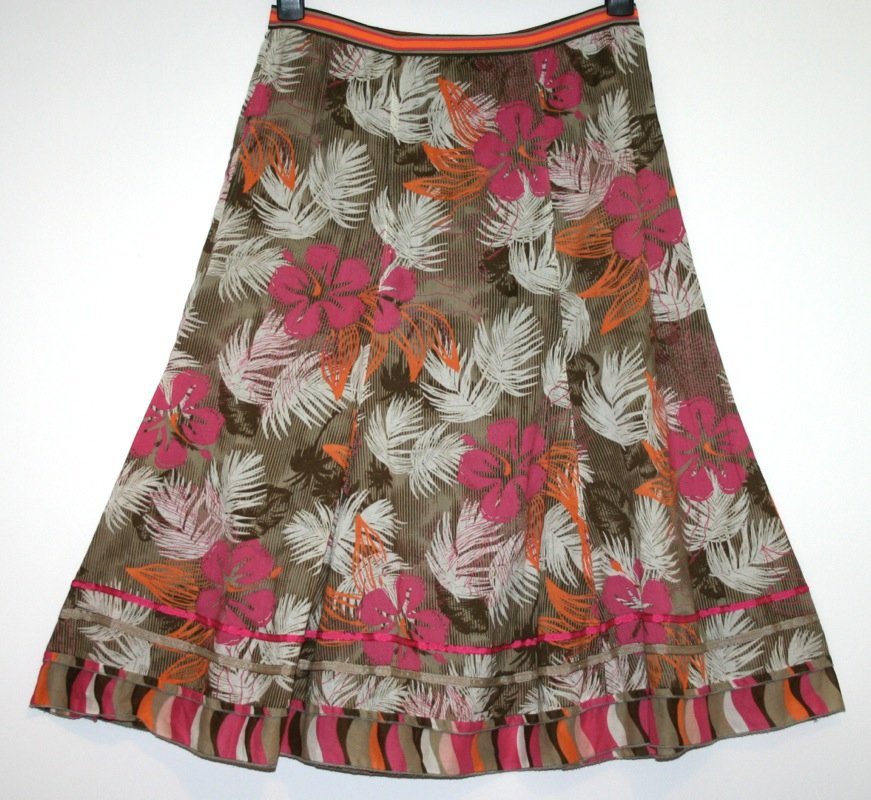 *FAT FACE* PRETTY COTTON FLORAL LINED SKIRT SIZE 10