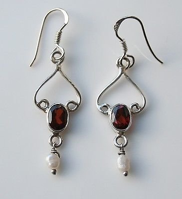 HANDCRAFTED STERLING SILVER GARNET & FRESHWATER PEARL EARRINGSÂ