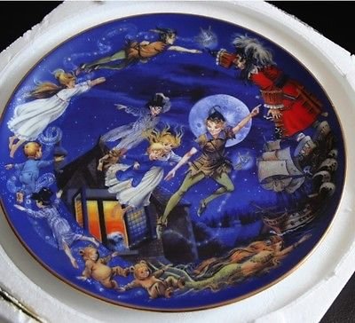 Bradex Disney Collectors Plate Ltd Edition Peter Pan: Straight On Til Morning