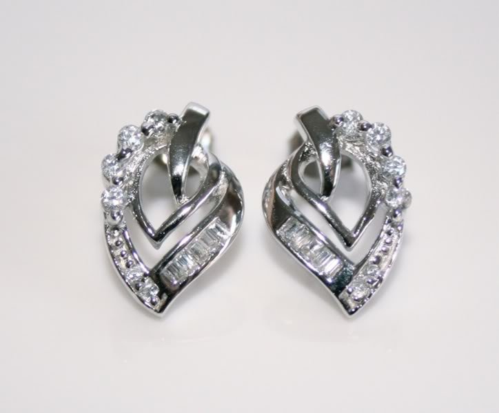 GORGEOUS 925 STERLING SILVER CZ Â EARRINGS