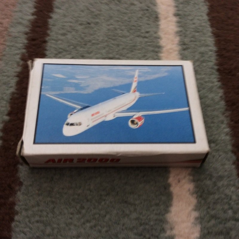 Â AIR 2000 PLAYING CARDS Â USED