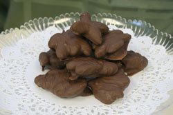 MILK CHOCOLATE ALMOND CLUSTER - 1 POUND MADE FRESH FAST