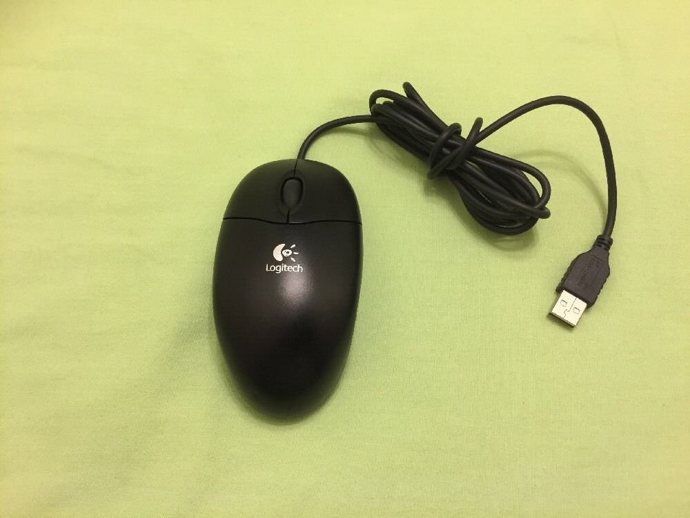 Logitech M-UAE96 USB Wired Optical Mouse