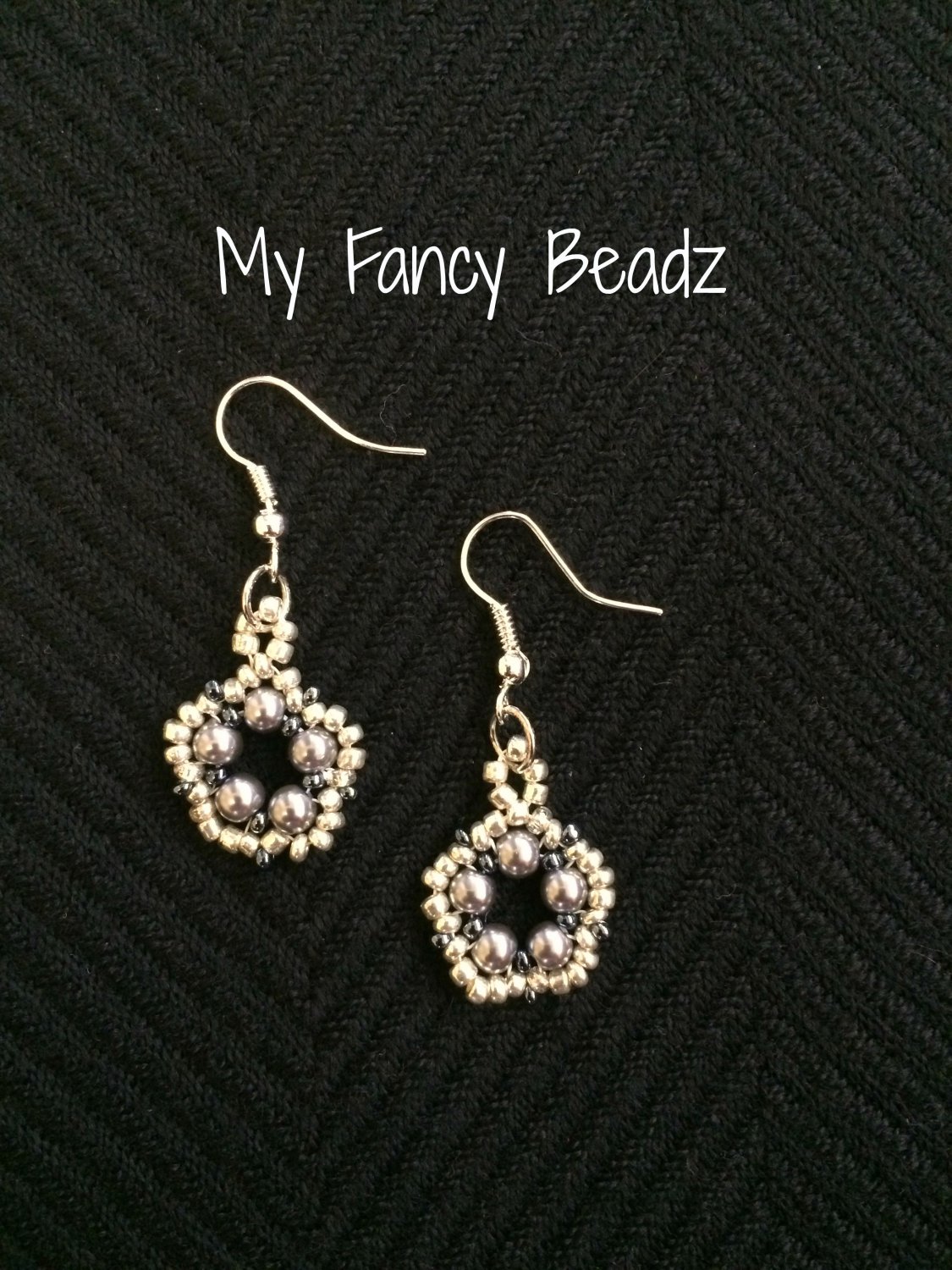 Sahdes of gray open floweret earrings