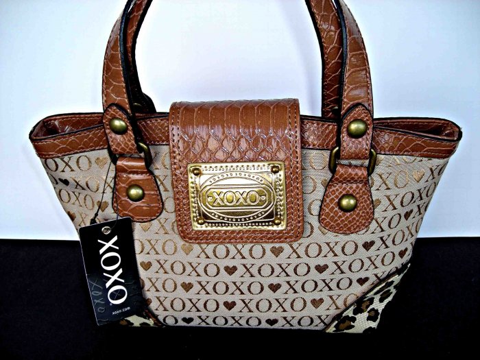 XOXO Wild Thing Purse Handbag Satchel New Chino Hearts