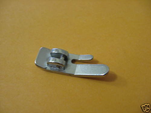 Singer Straight Stitch Foot Snap On Vertical #446014-3