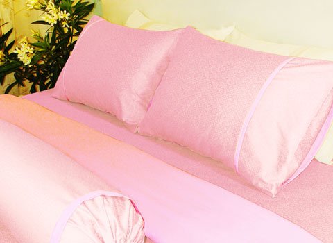 Bed set - King (Foral)