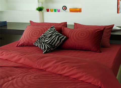 Bed set - King (Strawberry)
