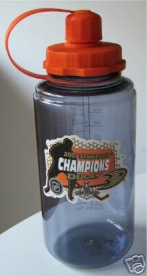 Anaheim Ducks Stanley Cup Champions 32oz. Glacier Bottle Gift