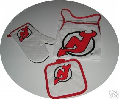 New Jersey Devils 3pc BBQ Tailgate Set Apron Mitt Gift