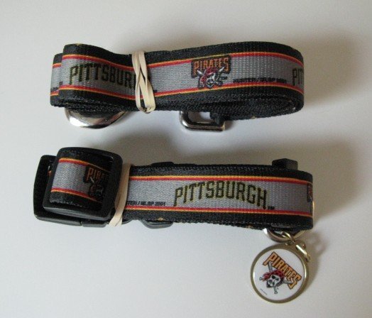 Pittsburgh Pirates Pet Dog Leash Set Collar ID Tag Gift Size Small