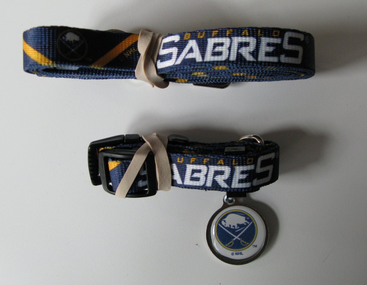 Buffalo Sabres Pet Dog Leash Set Collar ID Tag Size Small