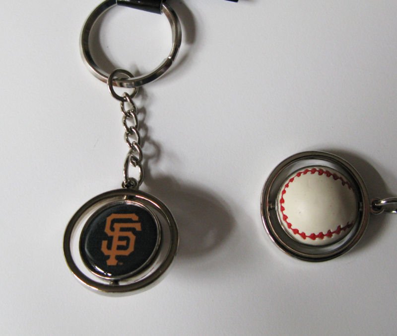 San Francisco Giants Rubber Baseball Spinner Keychain Key Ring