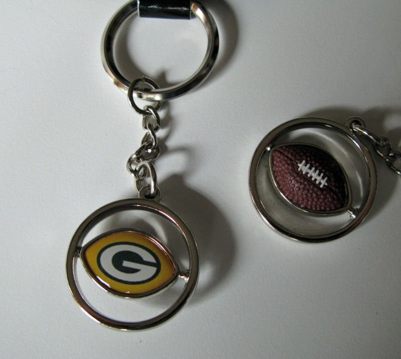 Green Bay Packers Rubber Football Spinner Keychain Key Ring