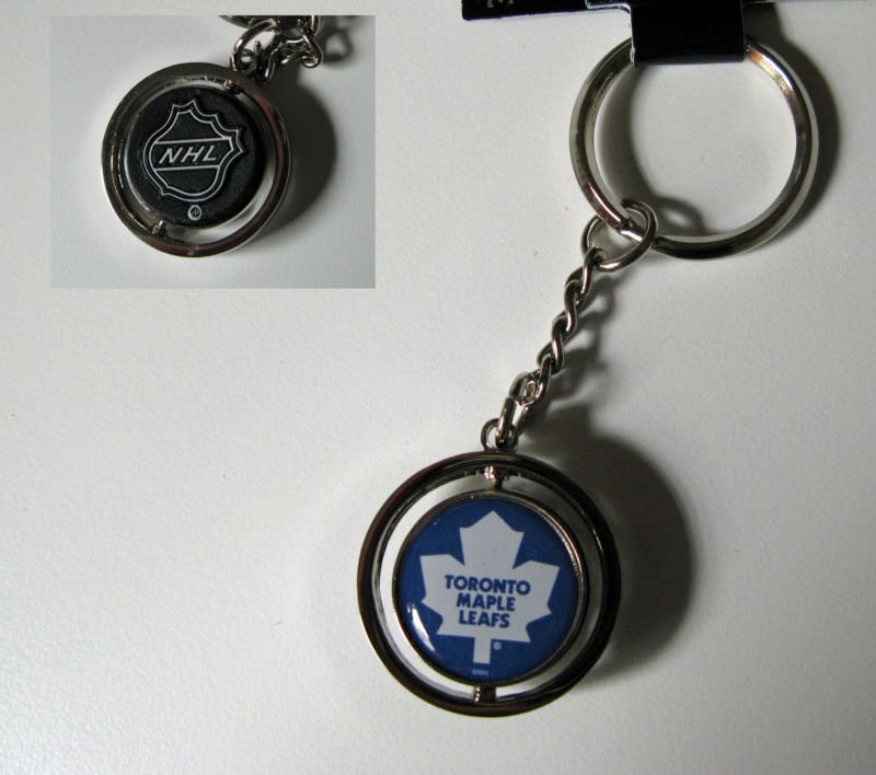 Toronto Maple Leafs Rubber Puck Spinner Keychain Key Ring