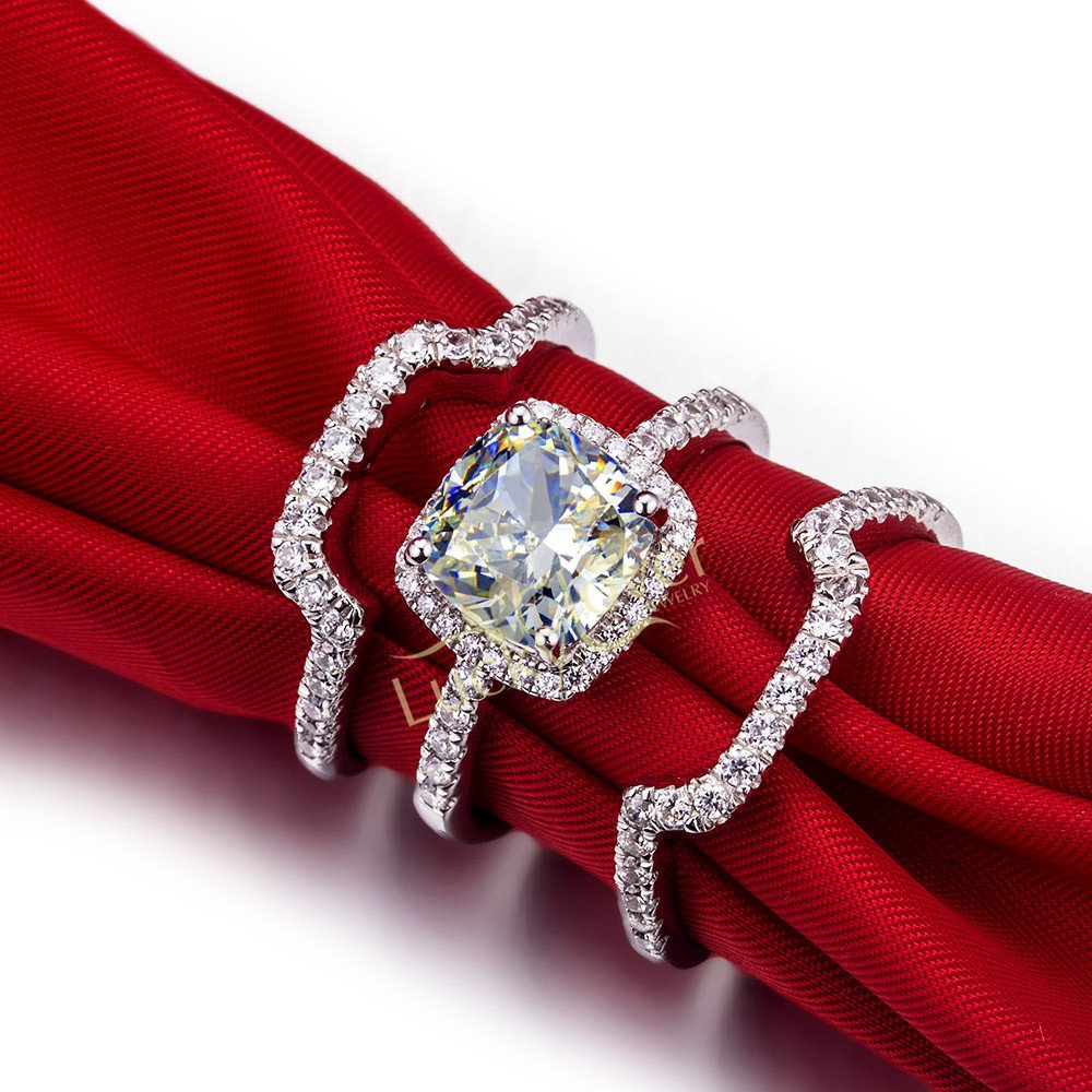 Size #10 Luxury 3 Ct Cushion Cut Man Made Diamond Ring Engagement Ring