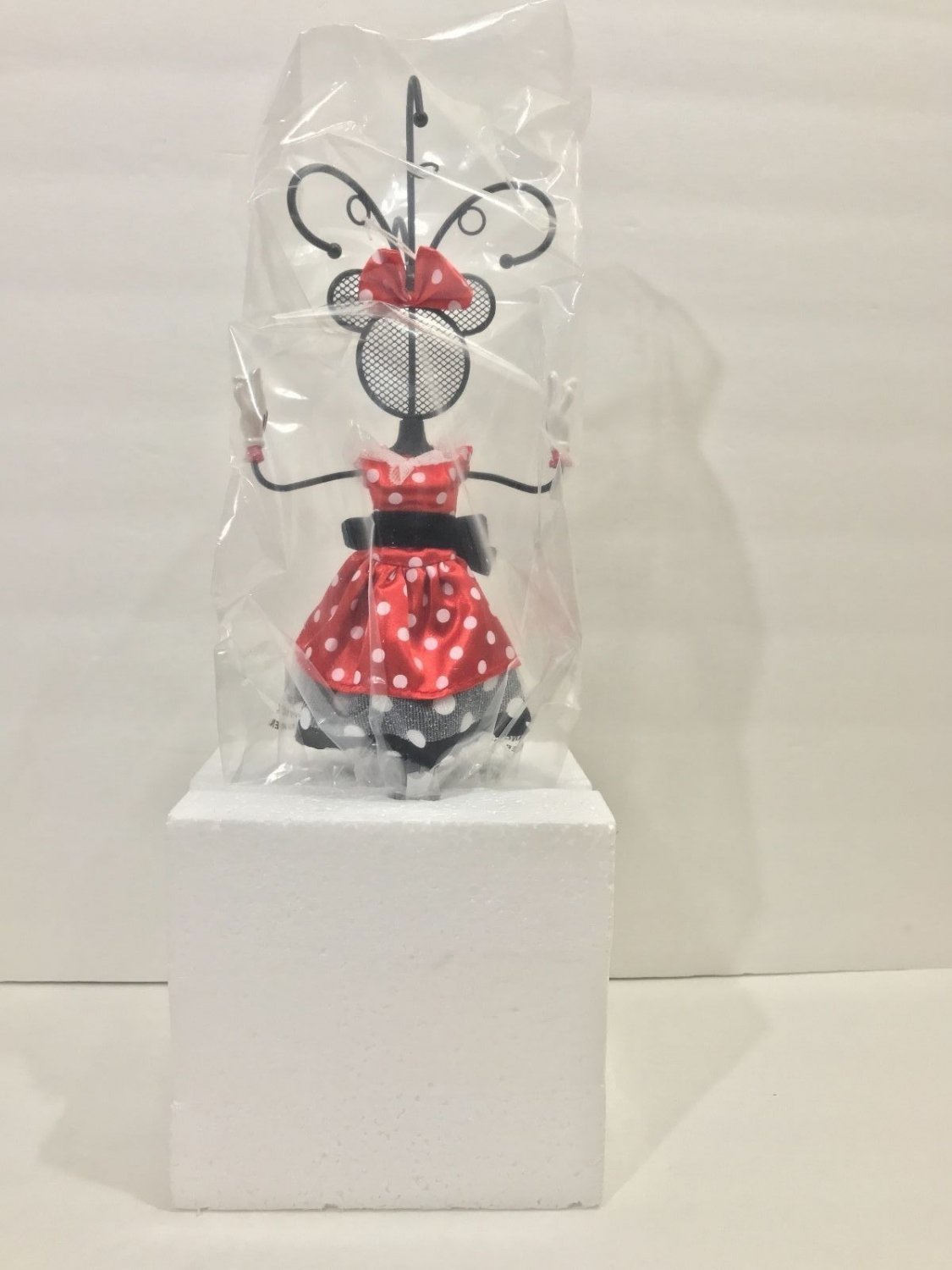 Disney Parks Minnie Mouse Red Polka Dot Metal Jewelry Stand New in Box