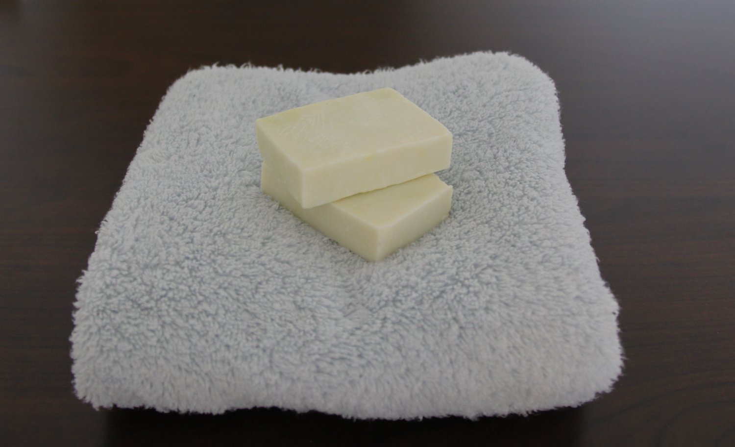 Organic All Natural Handmade Olive oil & Papaya Soaps 2x50g