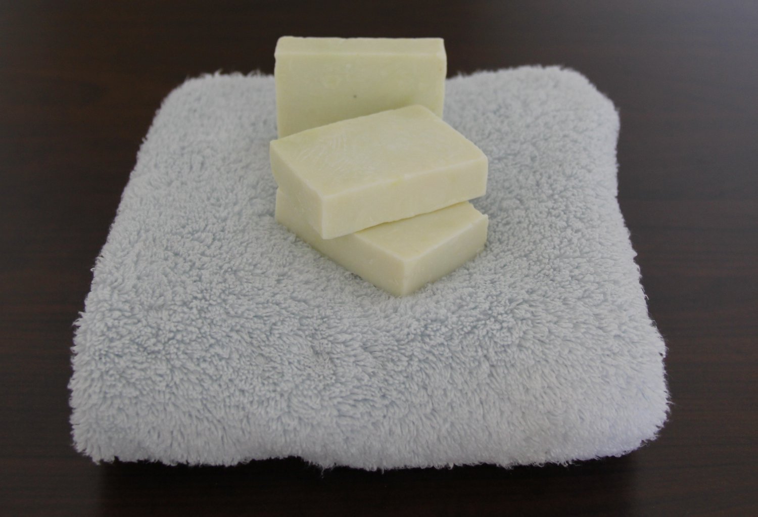 Organic All Natural Handmade Olive oil & Papaya Soaps 3x50 g