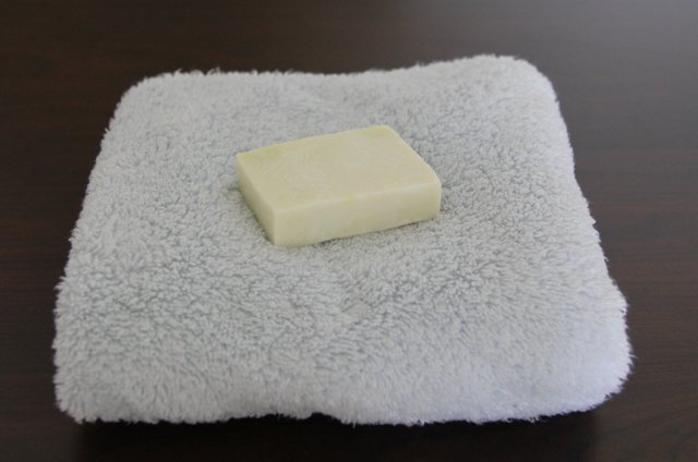 Organic All Natural Handmade Olive oil & Papaya Soap 50 g - SAMPLER PROMOTION -