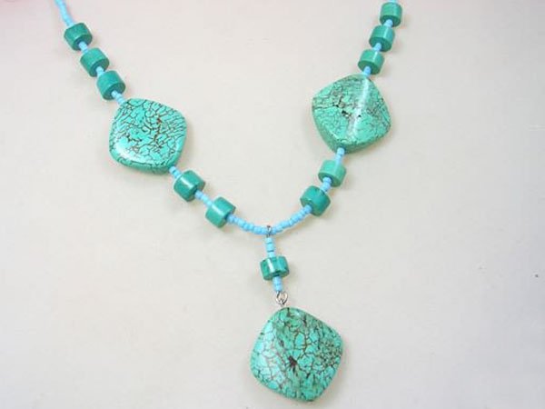 DSCN-5371 Turquoise Beads Necklace