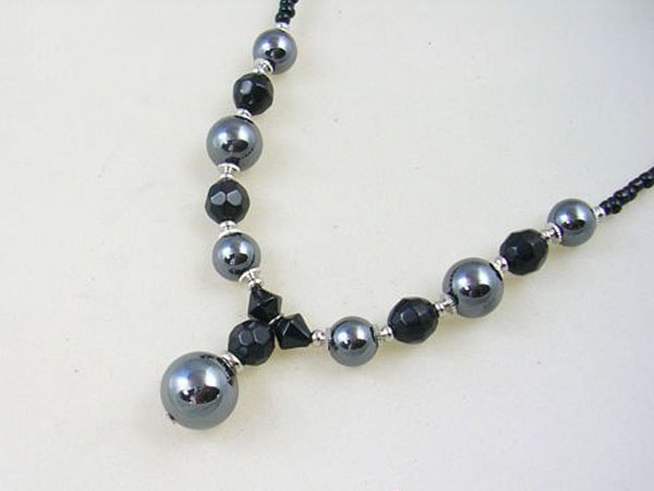 Free shipping---Marcasite Beads Necklace