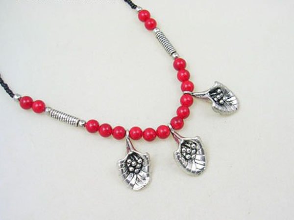 DSCN-5585 Coral Beads, Tibet Silver Necklace