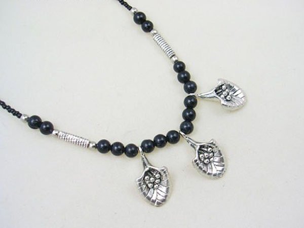 DSCN-5586 Black Agate Beads, Tibet Silver Necklace