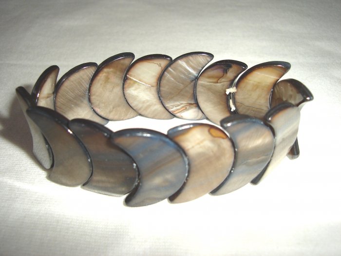 BHX-6031 Natural Shell Bracelet