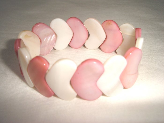 BHX-6021 Natural Shell Bracelet