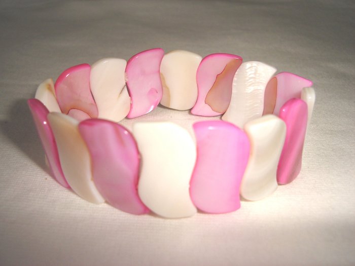 BHX-6028 Natural Shell Bracelet